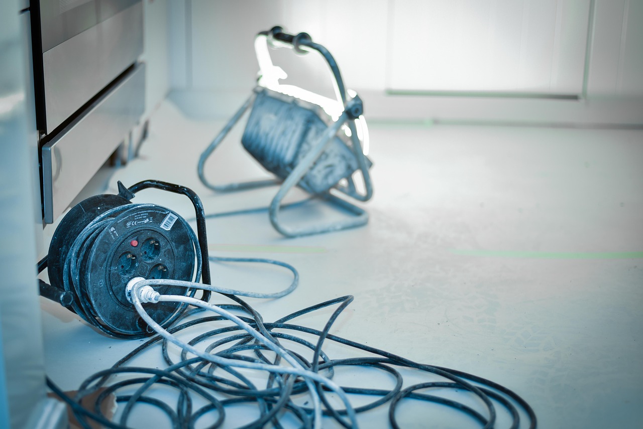 Cotelec France – Électricité, Bricolage et Veille Pro